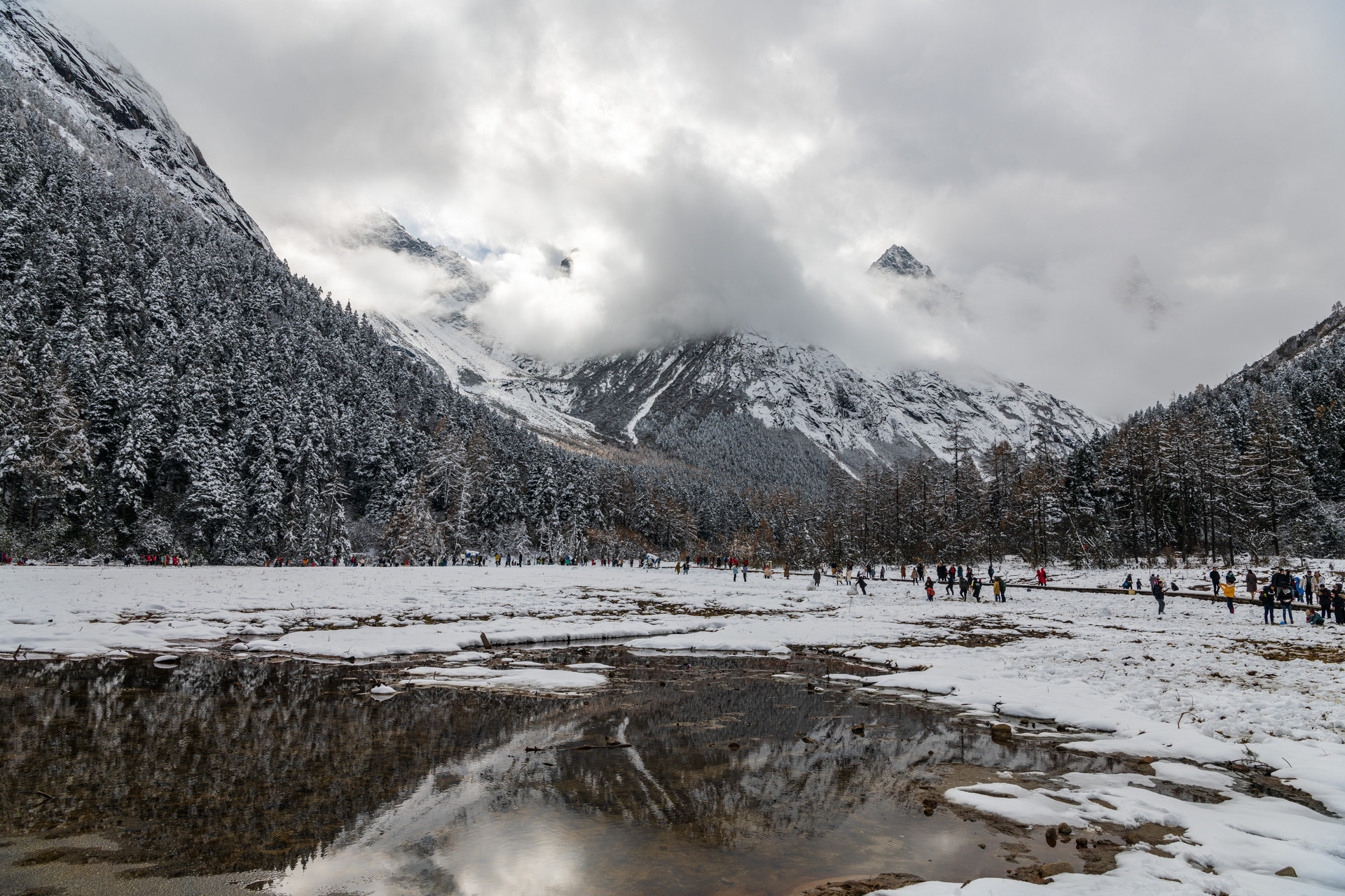 毕棚沟冬季雪景封面图